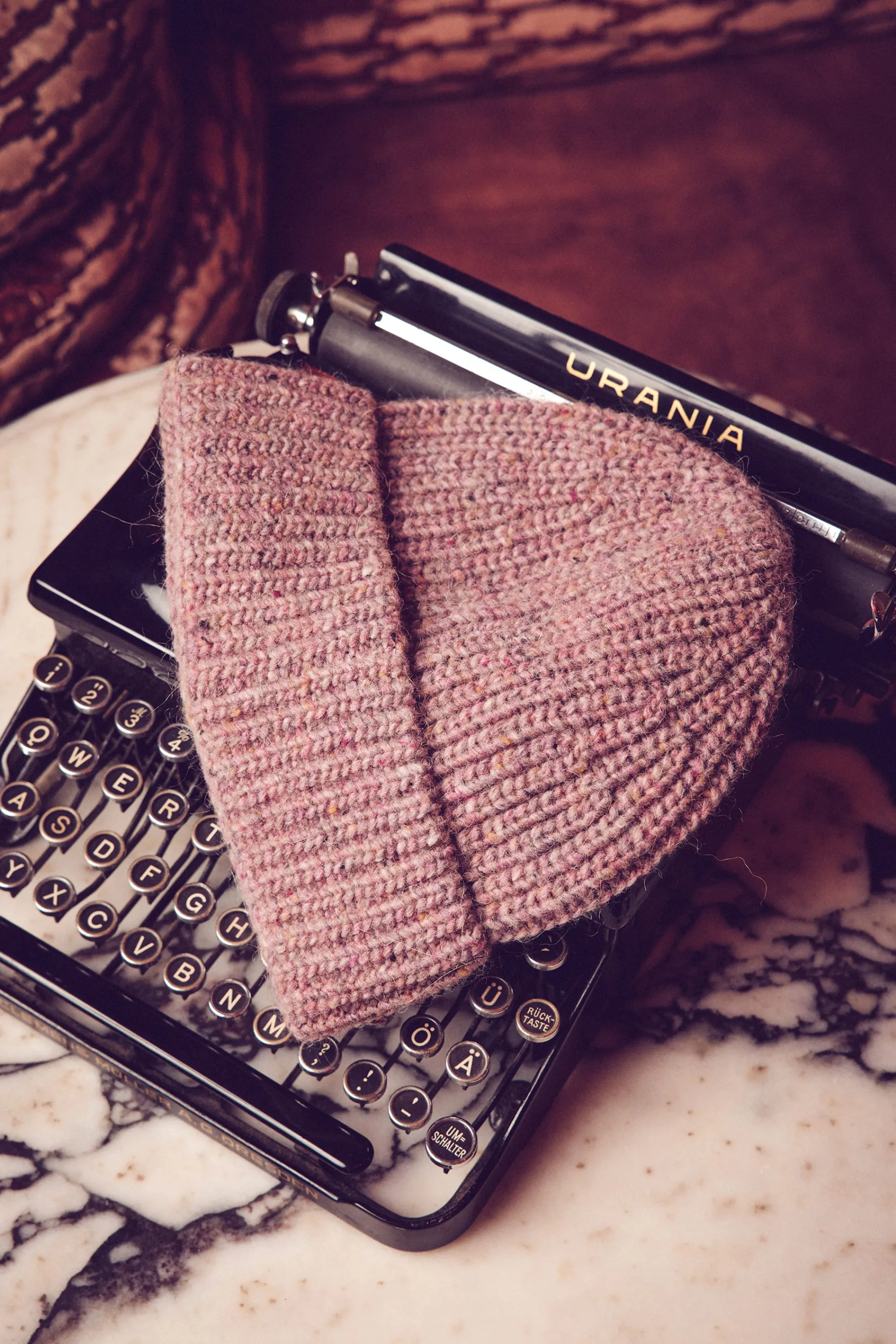 Maison 123 Bonnets>Bonnet en laine VADIM ROSE FONCE