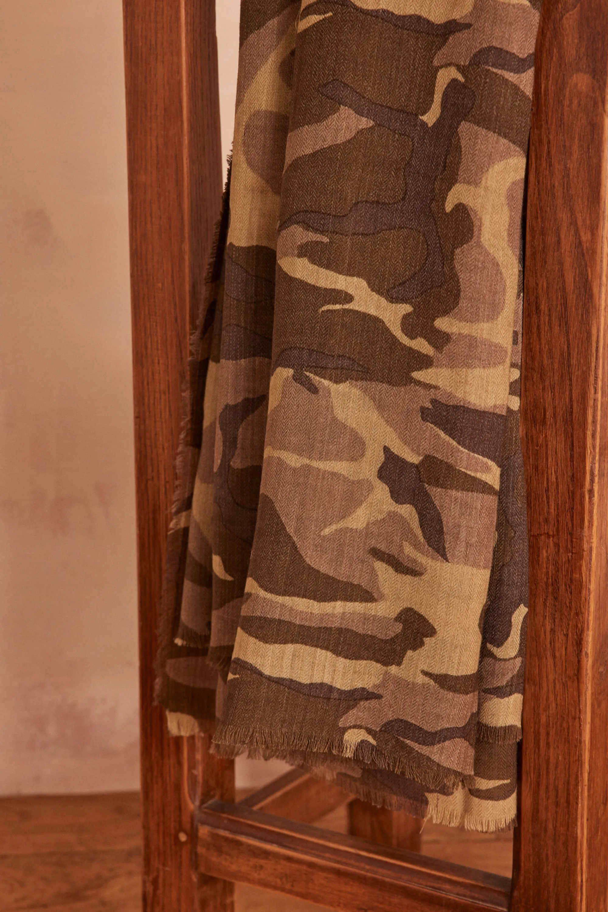 Maison 123 Echarpes | Foulards>Foulard en laine unisexe LEA OLIVE