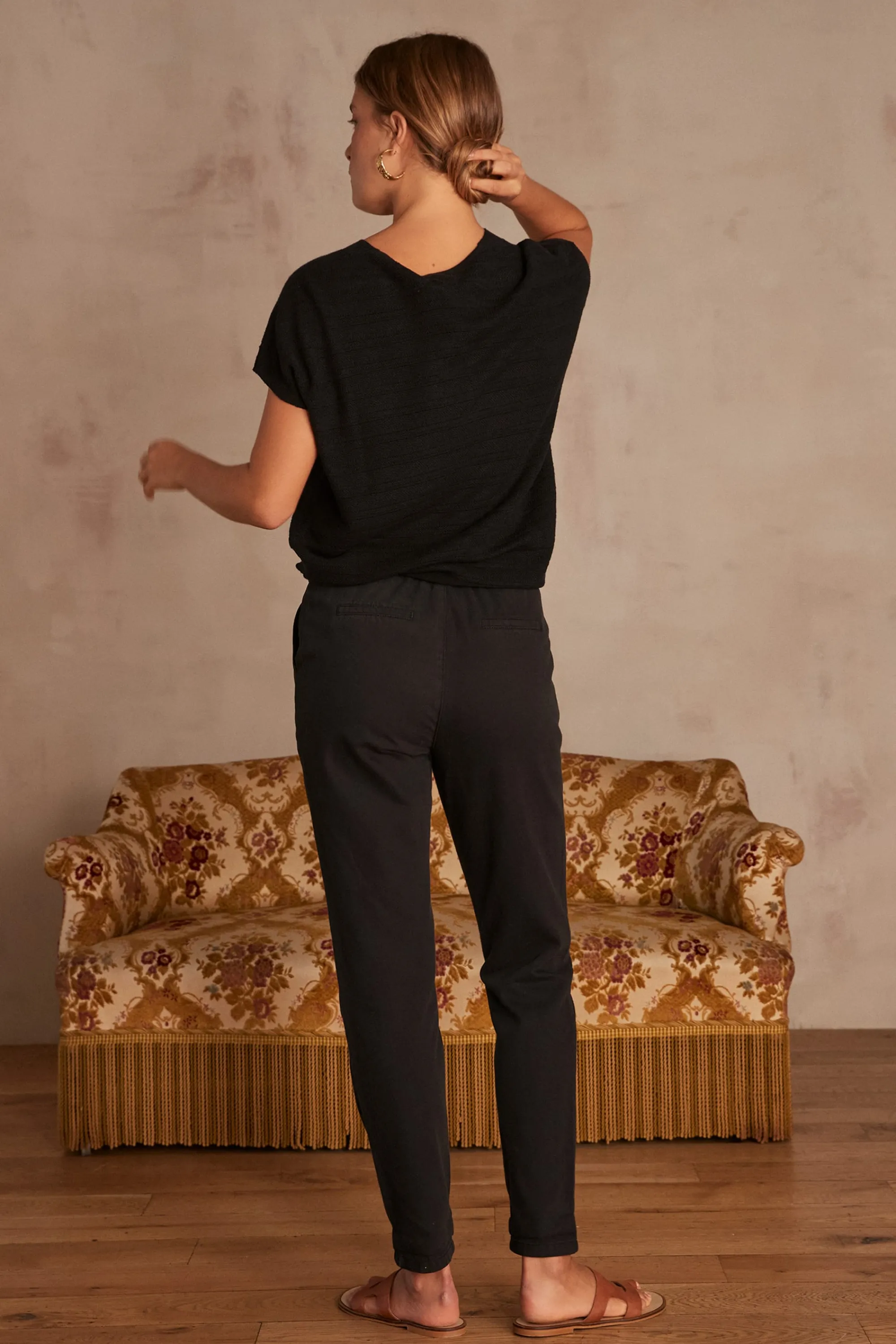 Maison 123 Pantalons Noirs>Pantalon chino SABIL Produit labellisé We Care mettant en avant l'utilisation de matières plus responsables et la valorisation de la production locale NOIR