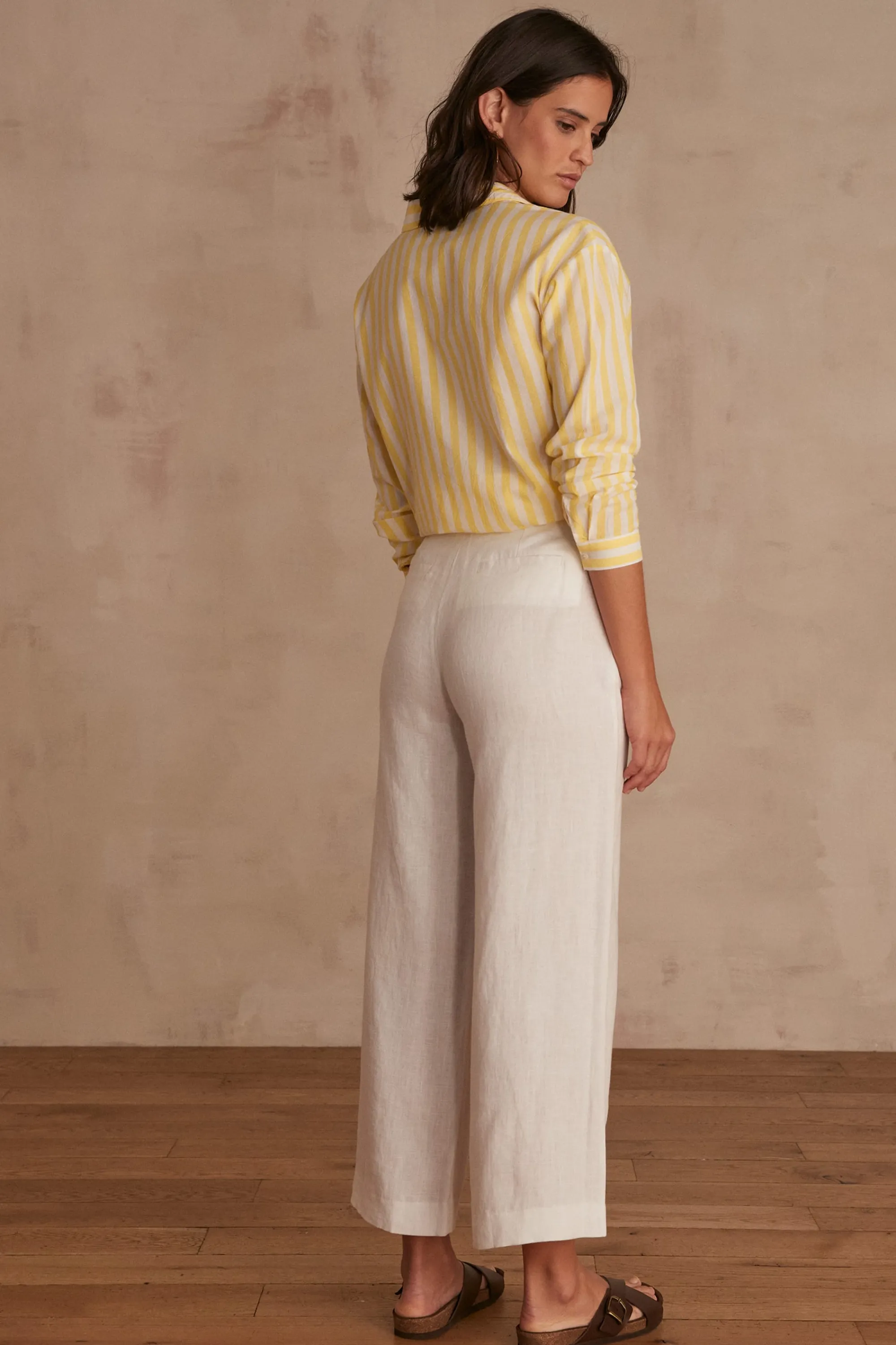 Maison 123 Pantalons Fluides | Pantalons Larges>Pantalon droit en lin Pio Produit labellisé We Care mettant en avant l'utilisation de matières plus responsables et la valorisation de la production locale BLANC