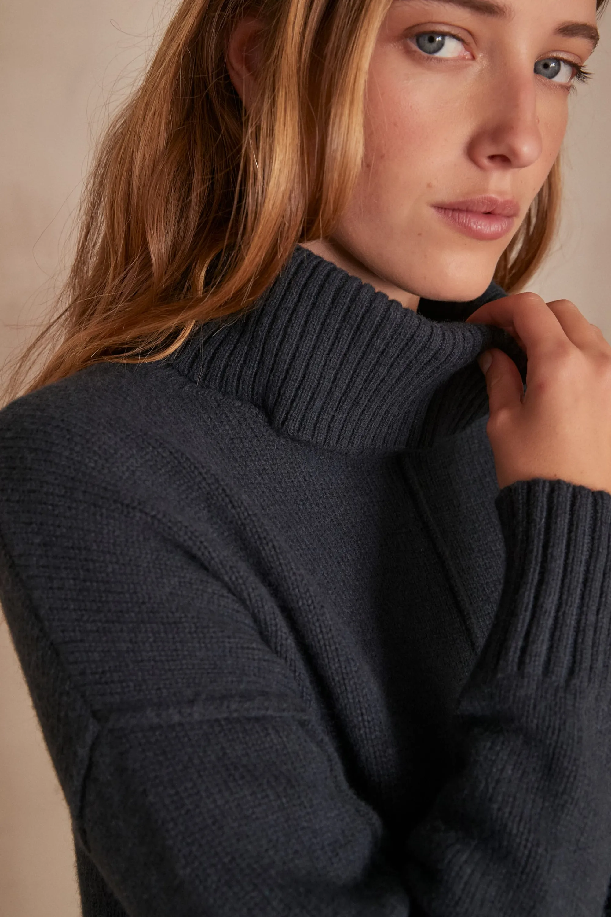 Maison 123 Pulls À Col Roulé>Pull ANDREA CANARD FONCE